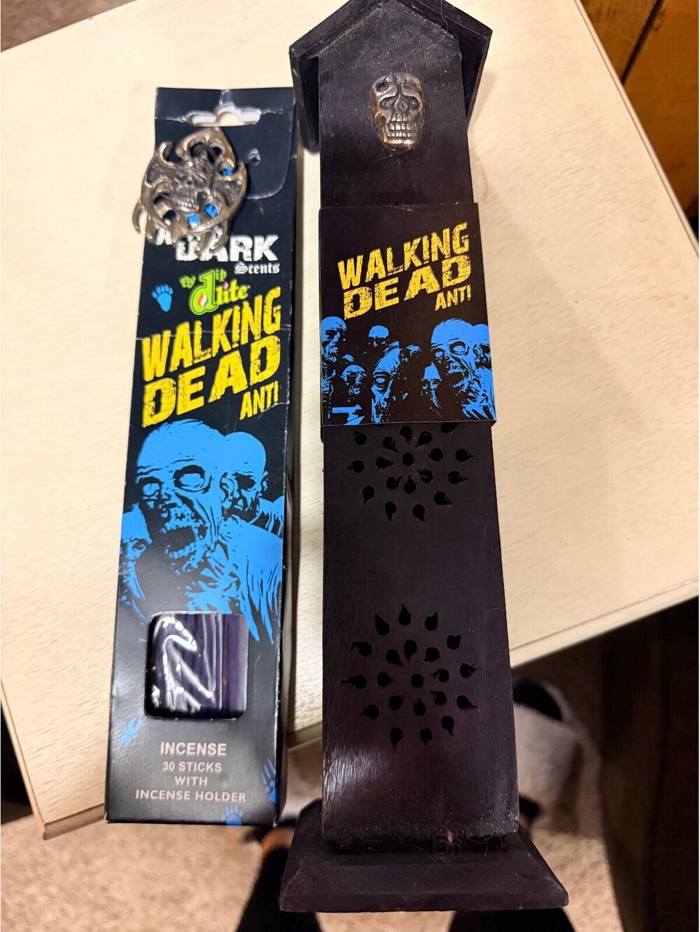Dark Scents 'The Walking Dead' Incense Set & Coffin-Style Incense Burner